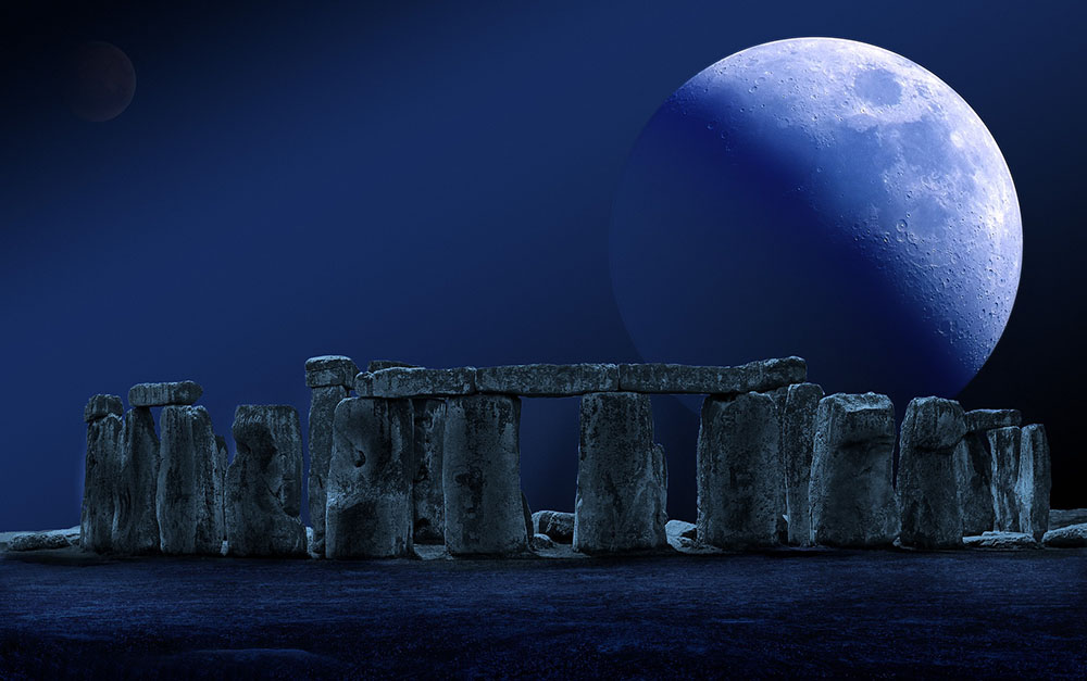 stonehenge moon image
