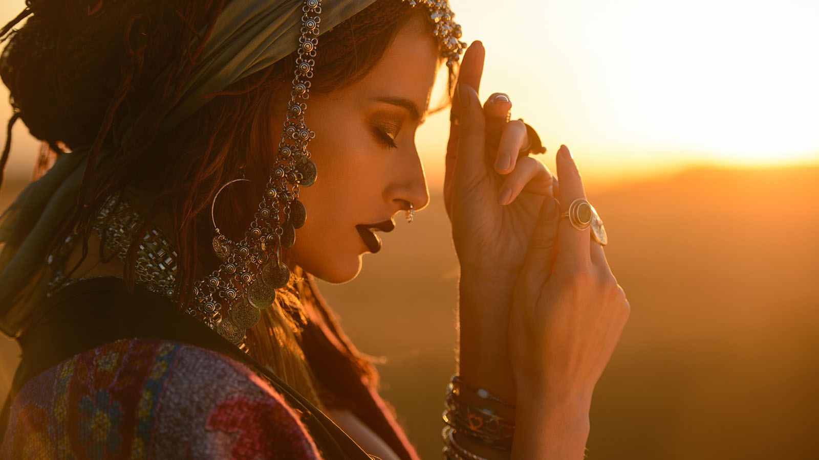 True Feminine [VIDEO] SOLANCHA