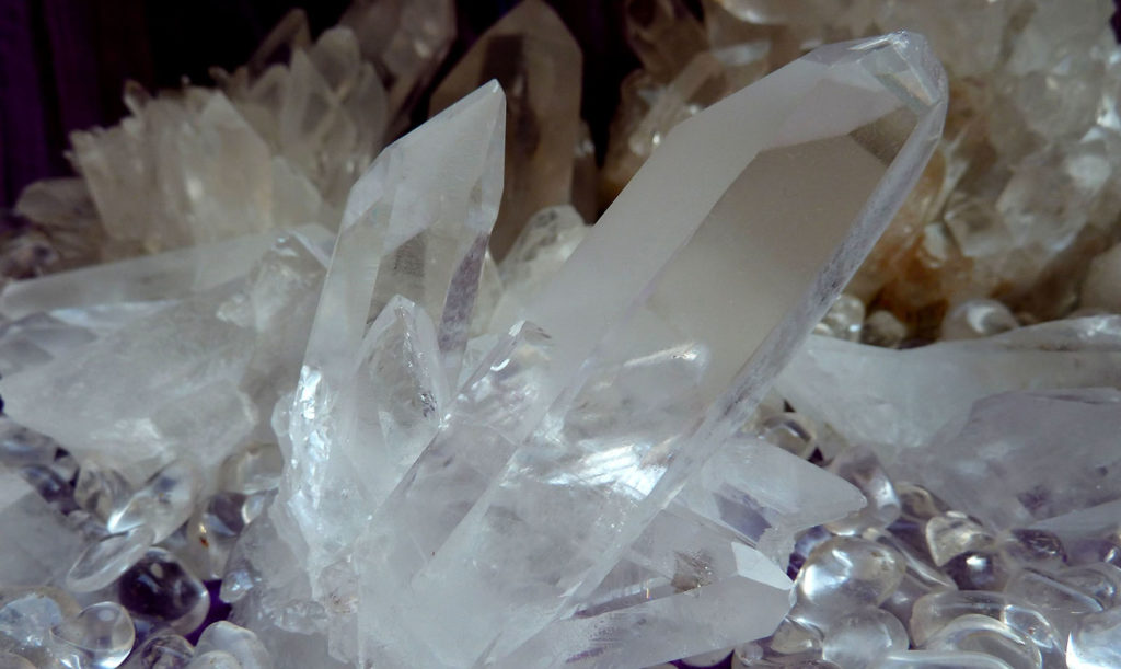 clear crystal bed therapy image