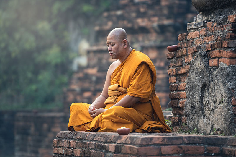 zen buddhist meditating image