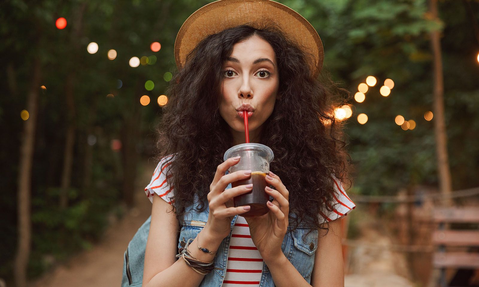 plastic straw ban image