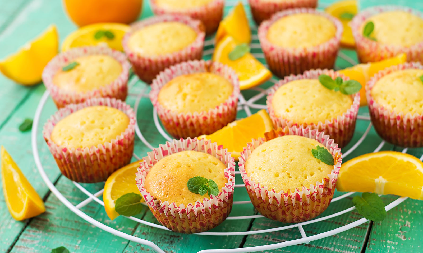 vegan lemon cupcake image