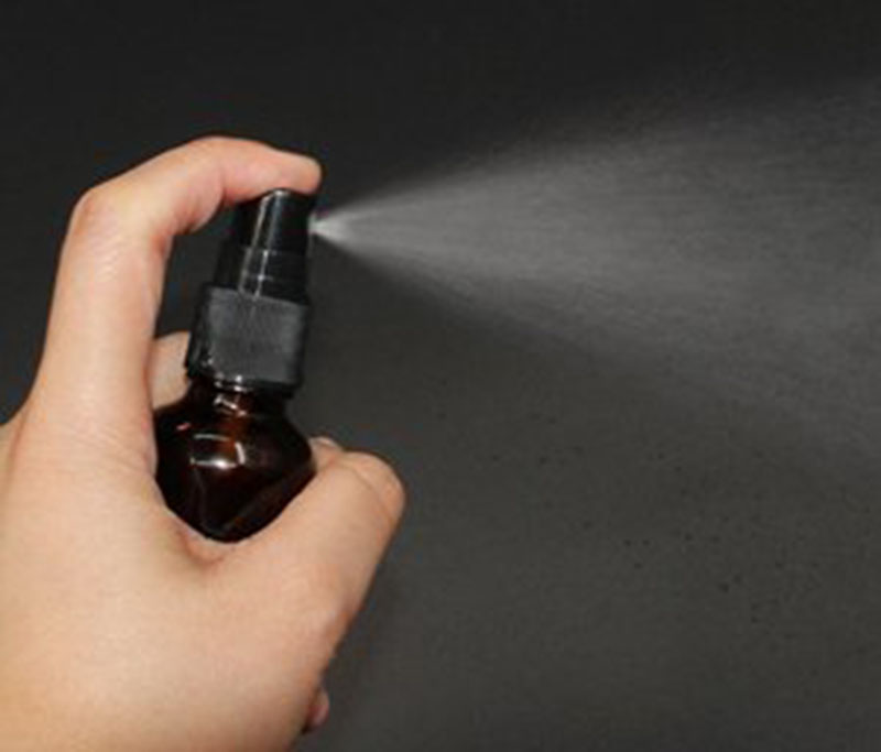 essential oil spray image