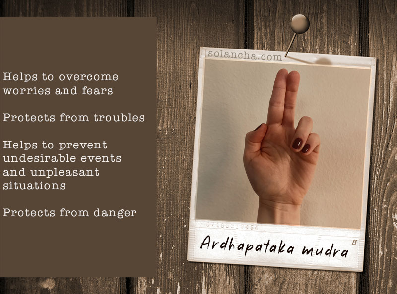 Ardhapataka mudra image