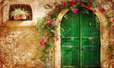 Feng Shui Tips For Your Front Door Image