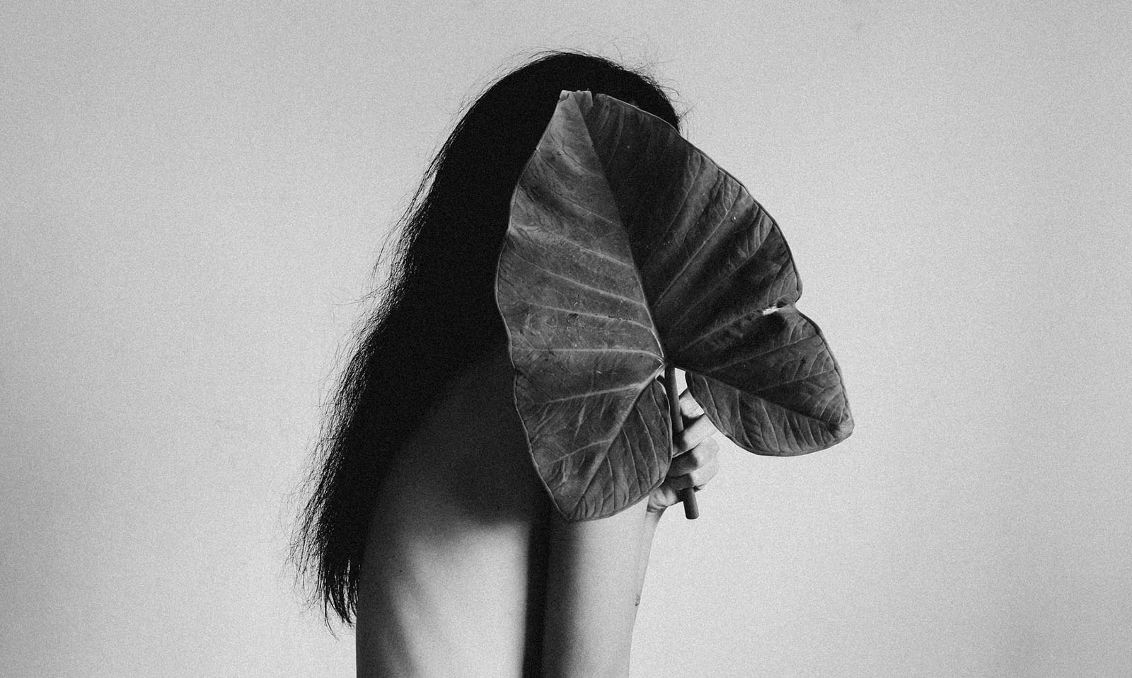 7 Ways to Spot Your Shadow Self Image