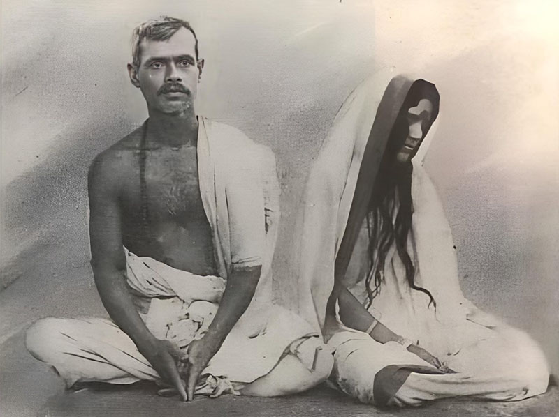 Anandamayi with her husband image