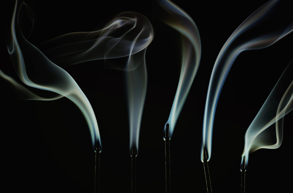 incense smoke reading guide image